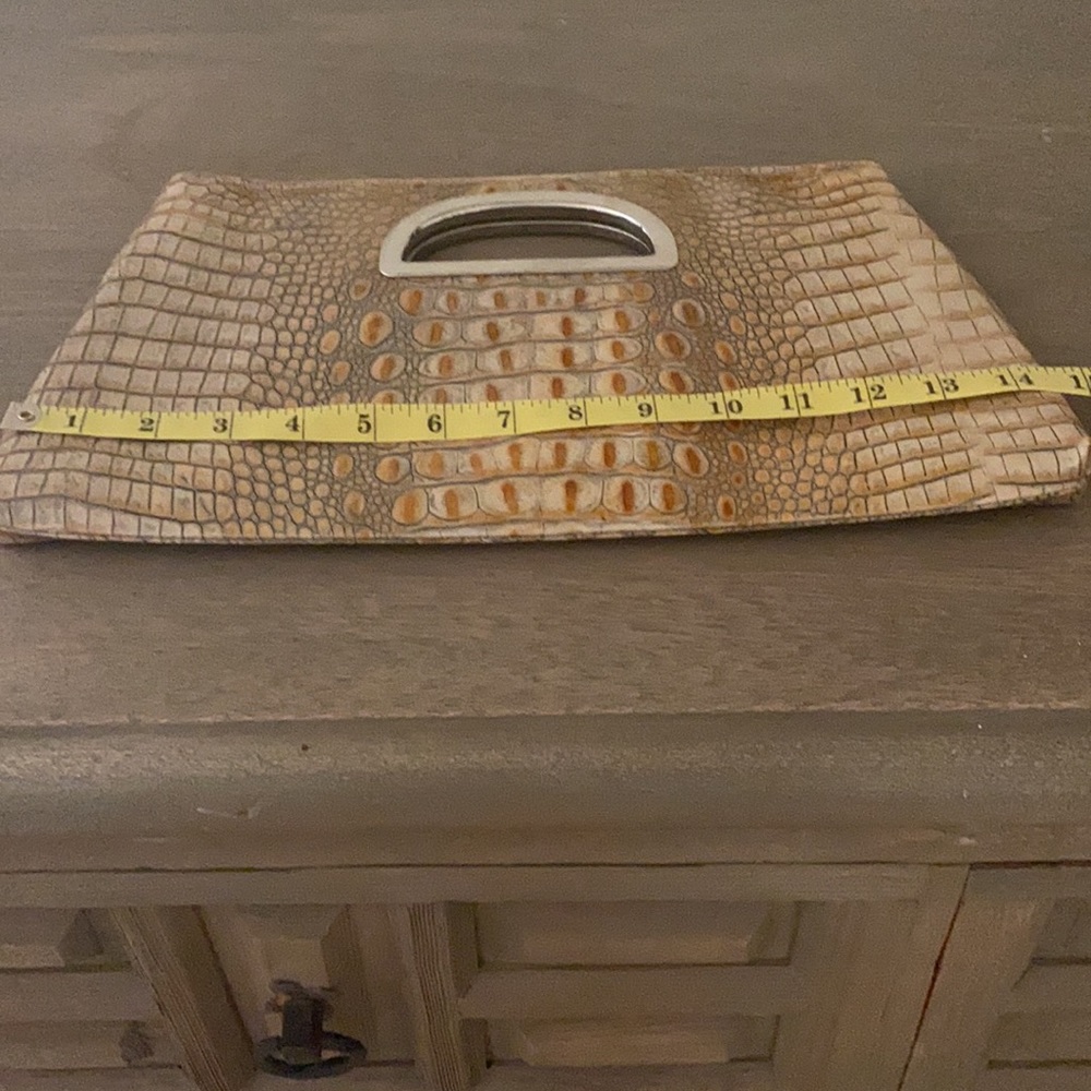Kiki Pearl Genuine Alligator Clutch - Picture 6 of 8